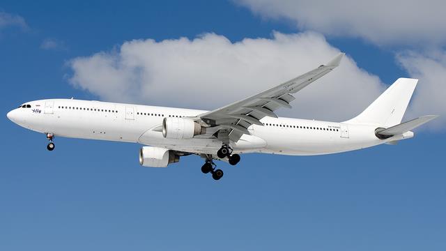RA-73685:Airbus A330-300:Darwin Airline